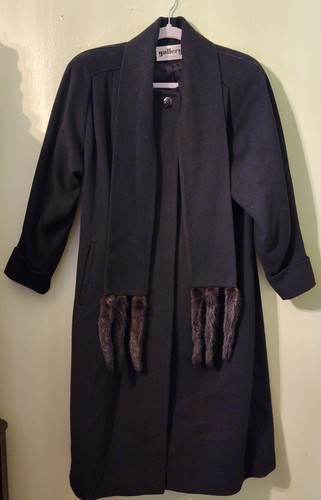 Gallery black 100 wool coat - black,